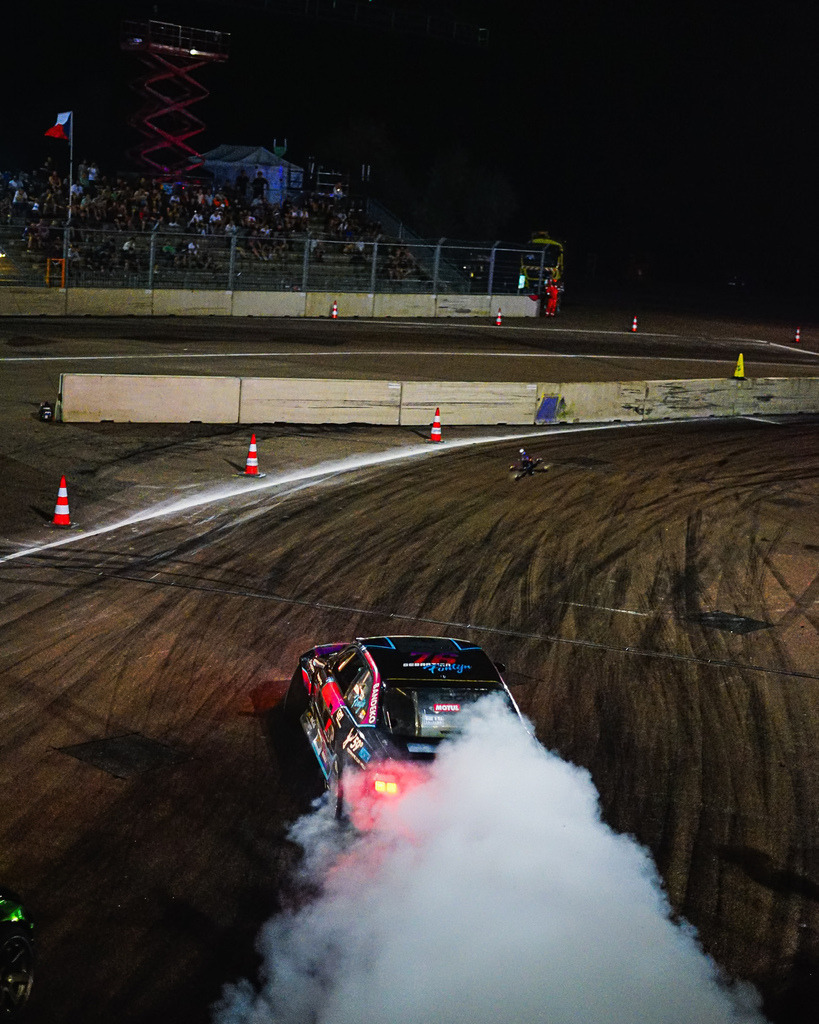 DSC00832 | Exklusive Motorsport-Fotografie aus Leipzig von TXO Media – für Rennfahrer, Teams & Sponsoren. Sausemuth liefert starke Bilder, die Emotion zeigen. Jetzt buchen & glänzen! - Realisiert mit Pictrs.com