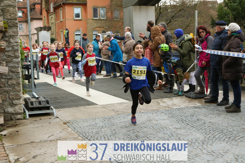 AOK JuniorCup 400m | 3Koenigslauf 2023 - Realisiert mit Pictrs.com