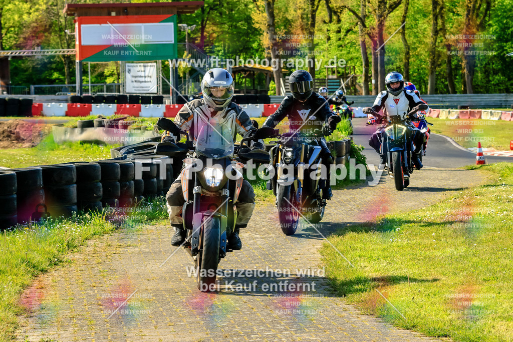 _OTO1613 | Hier findet Ihr Bilder von Touristenfahrten auf der Nürburgring Nordschleife oder von anderen Veranstaltungen die ich besucht habe. Viel Spass beim Durch Schauen 