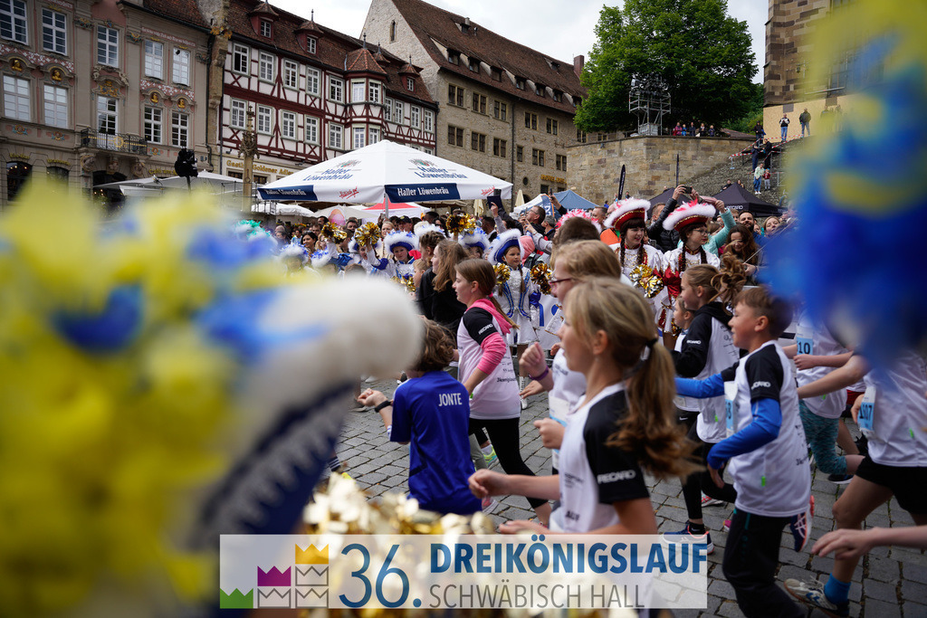 Stadtwerke Schüler und Jugendlauf 1,7km | 3koenigslauf 2022 Stadtwerke Schüler und Jugenlauf 1,7km - Realisiert mit Pictrs.com