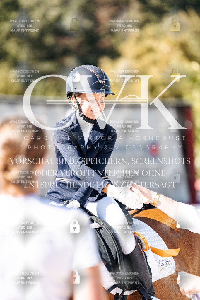 CK903217 | Turnierfotografie Pferdefotografie Trier Rheinland-Pfalz Pferdesport Reitsport Tierfotografie Sportfotografie Pferdevideo Pferdevideografie Equestrianvideography equestrianphotography  - Realisiert mit Pictrs.com