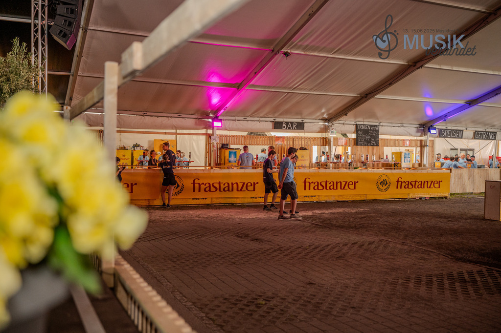 DSC_2992 | "Fussifoto.com – Ihr Ansprechpartner für hochwertige Fotografie! Entdecken Sie kreative Bilder und professionelle Dienstleistungen. Kontaktieren Sie uns für Ihre Projekte!"