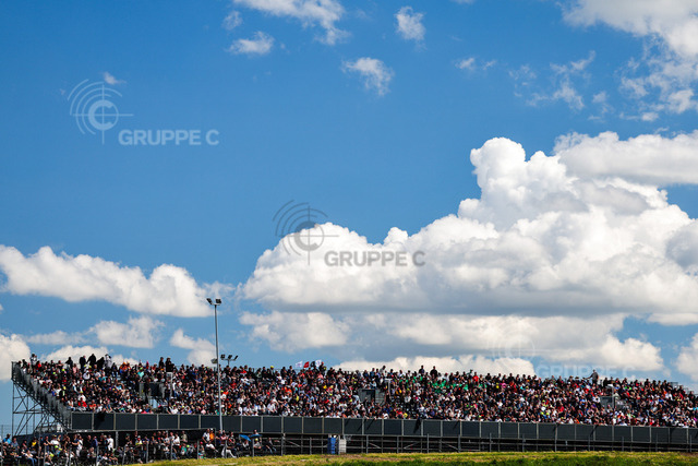 DTM124_042714172021928JB_JB | DTM, 1. + 2. Rennen Oschersleben 2024 - Foto: Gruppe C Photography - Realisiert mit Pictrs.com