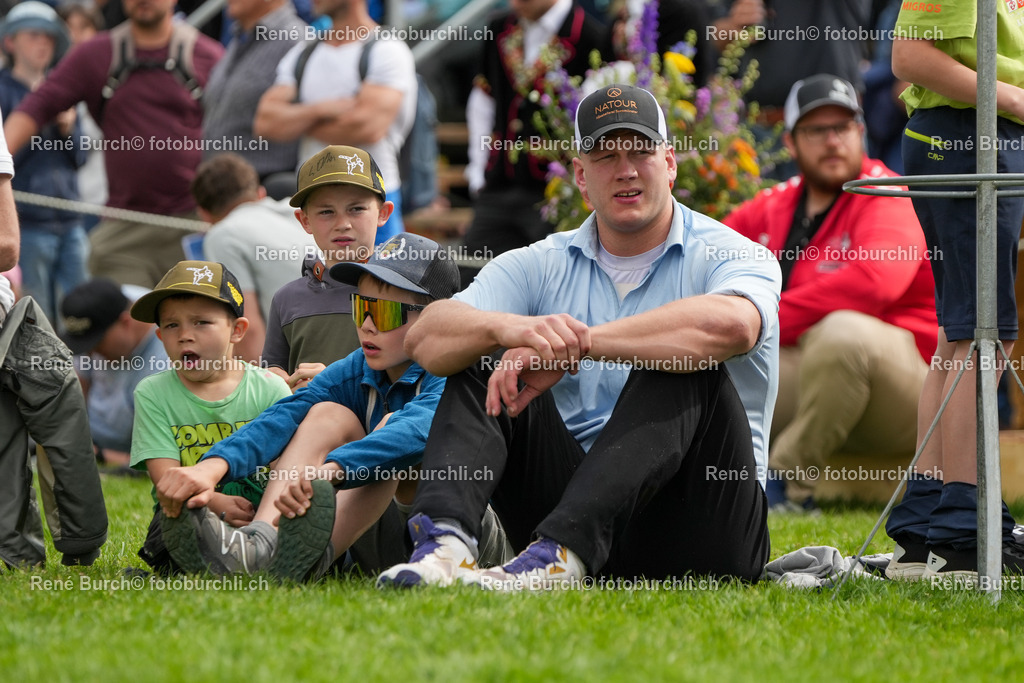 RB-00474 | René Burch leidenschaftlicher Fotograf aus Kerns in Obwalden.  Hier finden sie Sport, Landschaft und Natur Fotografie.
 - Realisiert mit Pictrs.com