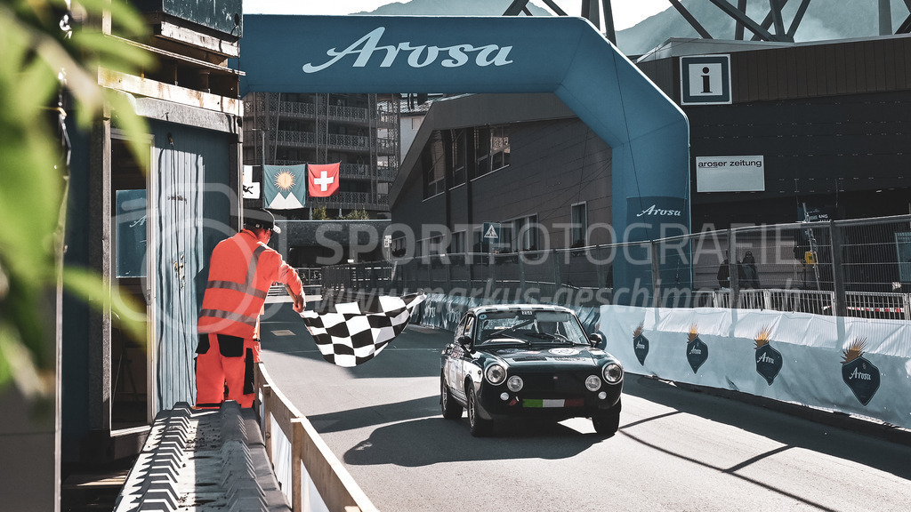 19. Arosa ClassicCar 2023 - 2. September 2023 | 19. Arosa ClassicCar 2023
Arosa, Schweiz
Vonesch Percy aus Wallisellen mit der Startnummer 228 in einem Fiat 850 Sport Coupe, Jahrgang 1969, in der Klasse Classic Trophy.
@arosaclassiccar, @arosa.official, #arosaclassiccar, #arosa, #76curves, #classiccar
Bild: Sportfotografie Markus Aeschimann | www.markus-aeschimann.ch - Realisiert mit Pictrs.com