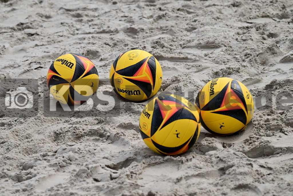 KBS Picture_Rock-The-Beach_Beachvollyball_054 | Beachvolleybaelle ,Rock the Beach - die Nationale Beach-Vollyball Serie mit Festival-Charakter auf der Sandbank Strand in Ording vom 04.07. - 06.07.2025 , Qualifikation zur Deutschen Meisterschaft , - Realisiert mit Pictrs.com