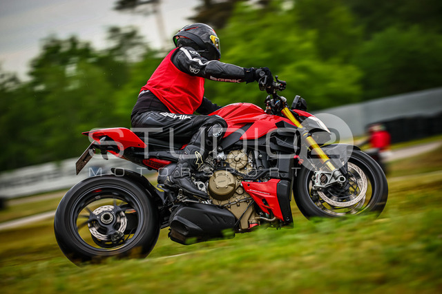 0085-250503_DCB-019_85 | Deine Full-Service-Agentur für ✔️Videoproduktionen und ✔️Motorsportfotografie Jetzt Angebot anfragen!