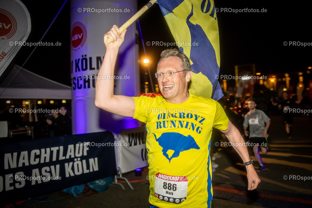 21. ASV Nachtlauf; Koeln, 08.05.24 | Impressionen vom 21. ASV Nachtlauf am 08.05.24 am Tanzbrunnen in Koeln. Foto: BEAUTIFUL SPORTS/Axel Kohring