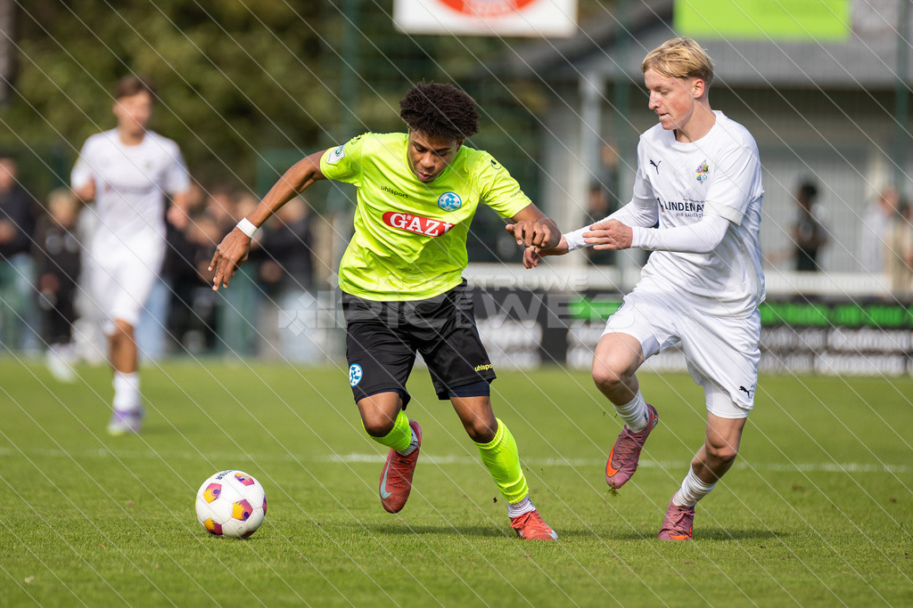 20251003_Picselweb-Fotografie_1R3_1986 | DFB Pokal 2. Runde, JFV A/O/B/H/H - SV Stuttgarter Kickers, Foto: Jörg Struwe - picselweb.de - Realisiert mit Pictrs.com
