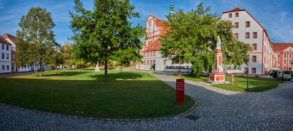 Das Zisterzienserinnenkloster St. Marienstern 08 | Bedeutsame Landschaften Deutschlands - Realisiert mit Pictrs.com