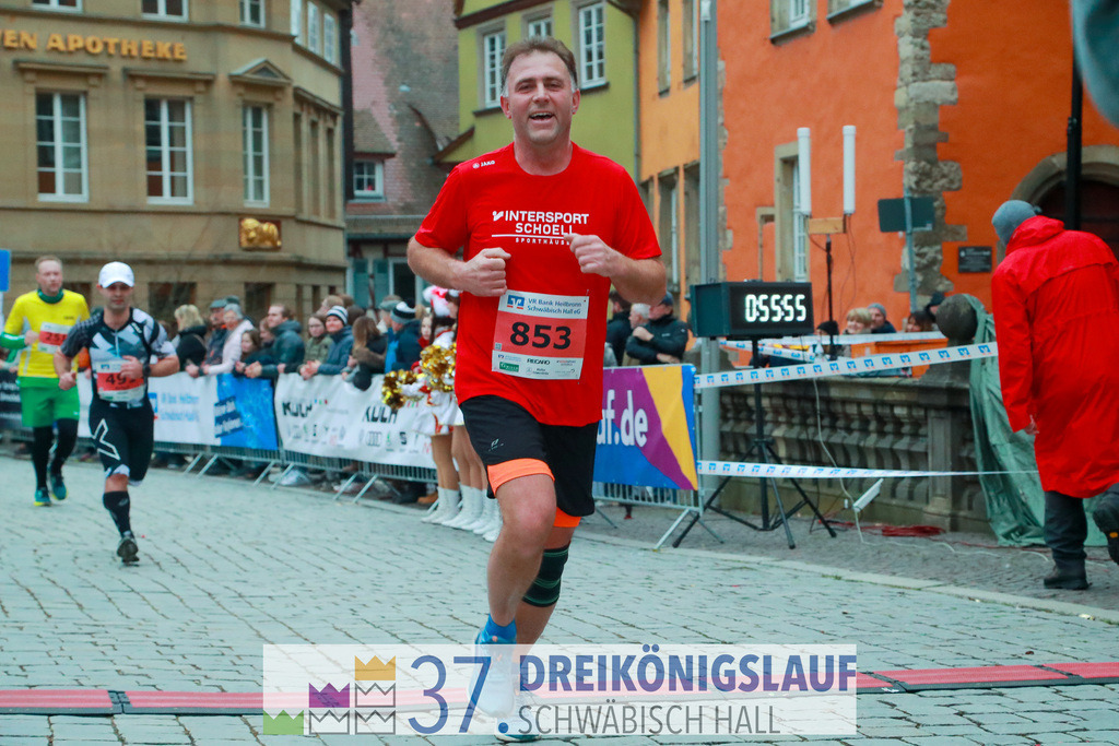 VR Bank Hauptlauf 10000m | 3 Koenigslauf 2023 - Realisiert mit Pictrs.com
