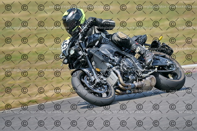 25bt04-1822 | markuskiefer.com - Realisiert mit Pictrs.com