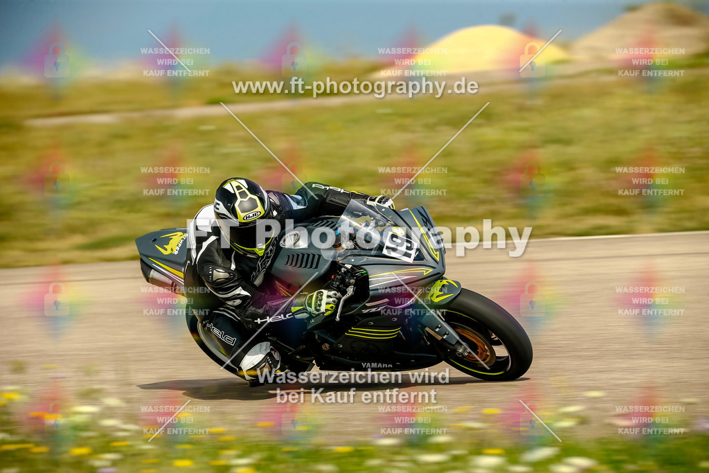 Chambley Juli-0616 | Hier findet Ihr Bilder von Touristenfahrten auf der Nürburgring Nordschleife oder von anderen Veranstaltungen die ich besucht habe. Viel Spass beim Durch Schauen 