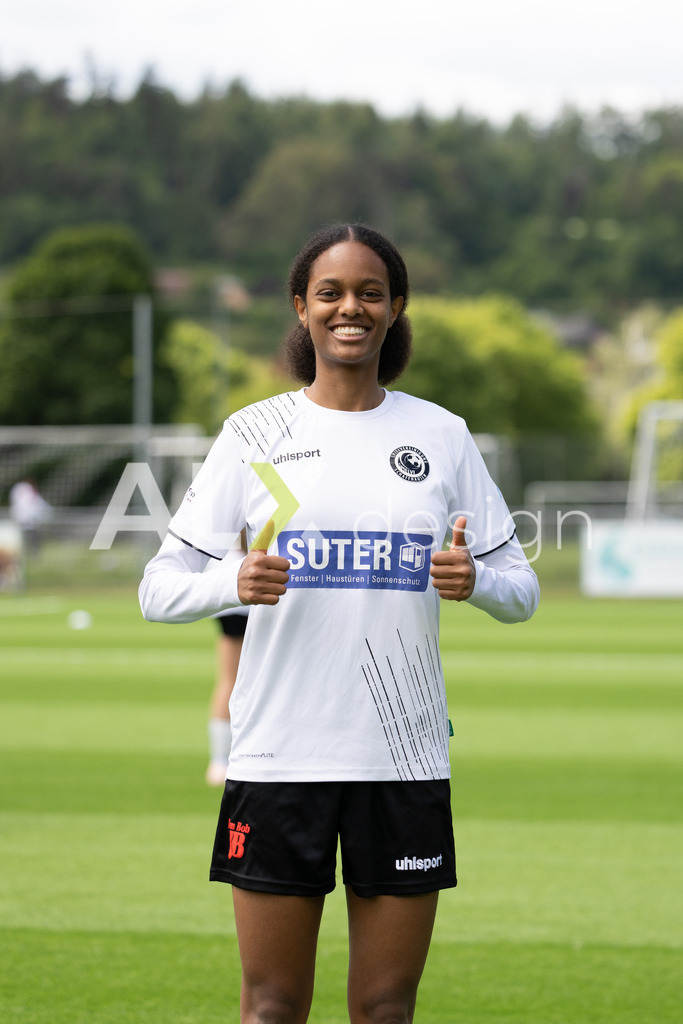 Fußball I Frauen I Saison 2025-2026 I Frauen 3. Liga | FVRZ Gruppe 2 | 18. Spieltag I Spielvereinigung Schaffhausen Damen 1 - Team Furttal Zürich I 17.05.2026 | Hochwertige Sportfotos kaufen & lizenzieren für Medien, Vereine, Agenturen & Sportler:innen. Entdecke professionelle Sportfotografie im Bildshop von Alexander Franzen. - Realisiert mit Pictrs.com
