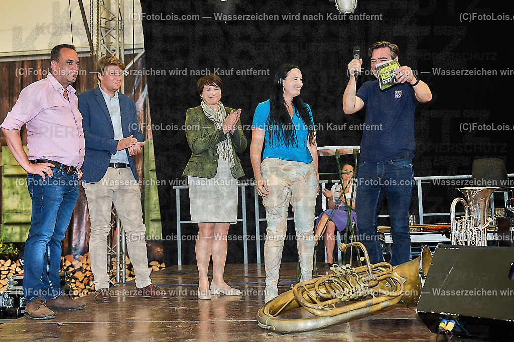 ALP9832_MESSE_LAND-FORST-JAGD_MEGA-Gewinnspiel-Verlosung | (C)FotoLois.com, Alois Spandl, WIESELBURGER MESSE LAND-FORST-JAGD, Ziehung der Sozial-Media-Gewinnspiel-Sieger der Aussteller, So 9. Juni 2024.