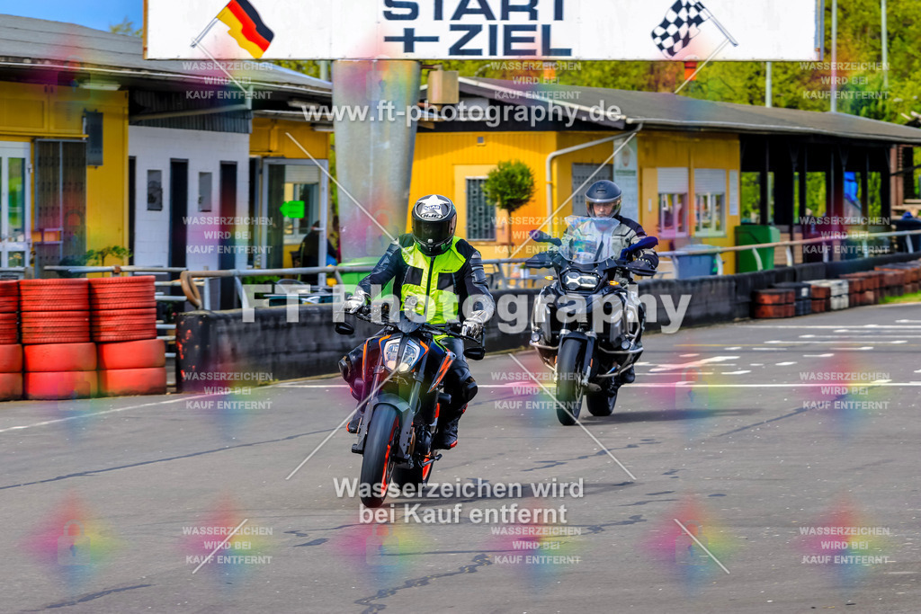 _OTO3352 | Hier findet Ihr Bilder von Touristenfahrten auf der Nürburgring Nordschleife oder von anderen Veranstaltungen die ich besucht habe. Viel Spass beim Durch Schauen 