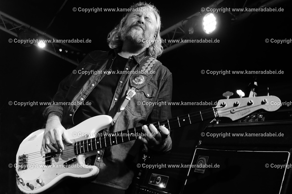 Konzert : Black Bottle Riot am 14.11.2025 im Rare Guitar in Münster | Konzert : Black Bottle Riot am 14.11.2025 im Rare Guitar in Münster - Realisiert mit Pictrs.com