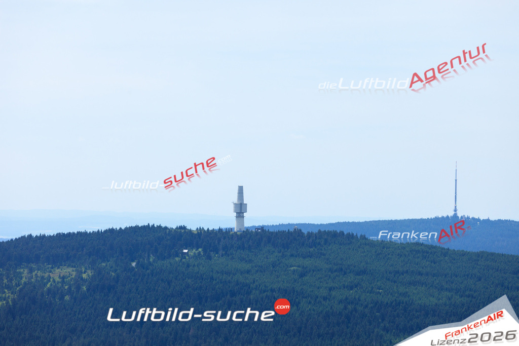 Die Luftaufnahme Schneeberg - Weissenstadter-forst wurde vom UL-Flugzeug (keine Drohne) aus fotografiert.Hohe Druck- Auflösung-die Geschenkidee!