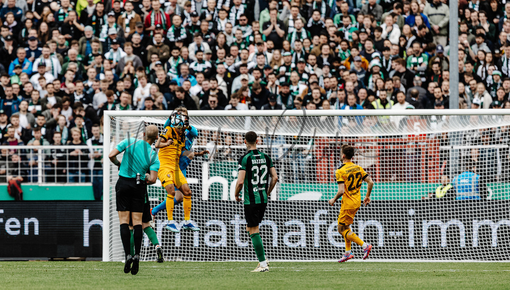 3. Liga, Saison 2023/24, 31. Spieltag: SC Preußen Münster - Dynamo Dresden | Münster, 30.03.2024: 3. Liga, 31. Spieltag, SC Preußen Münster gegen Dynamo Dresden im LVM-Preußenstadion in Münster. Foto: sportfotografie.ms | Markus Paletta - Realisiert mit Pictrs.com