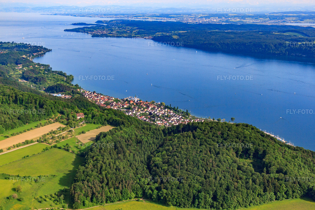 Luftbild: Stadt am Ufer des Überlinger Sees von Nordwesten in Sipplingen im Bundesland Baden-Württemberg in Deutschland. Foto: IMG_57463.jpg vom 08.06.2013 durch Werner Riehm/FLY-FOTO.de
