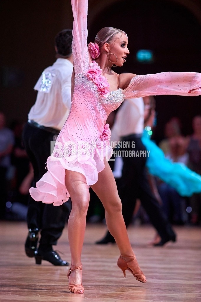 danceComp | Wuppertal - 05.07.2025: danceComp in Wuppertal (Historische Stadthalle), Germany. Photo by: BobNL design &amp; photography - Realized with Pictrs.com