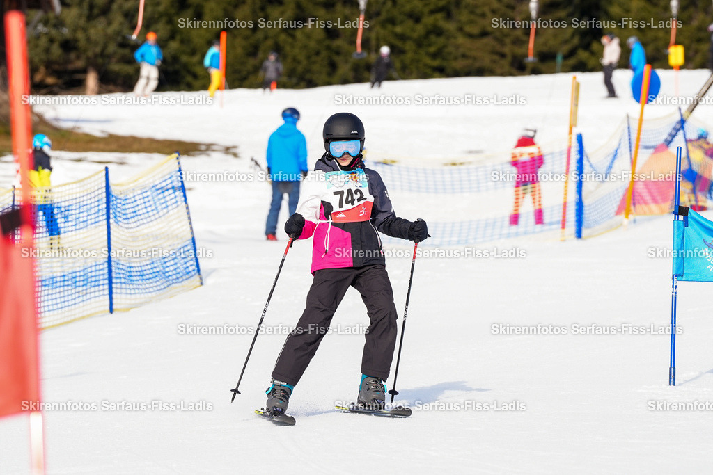 SRF_19.12.2025 0069 | SRF_19.12.2025 0069 - Realisiert mit Pictrs.com