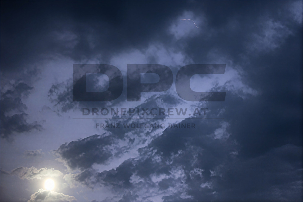 Lightning Storm over the Almenland | Multiple lightning strikes illuminate the night sky over the Almenland region in Austria during a powerful summer thunderstorm. - Realisiert mit Pictrs.com