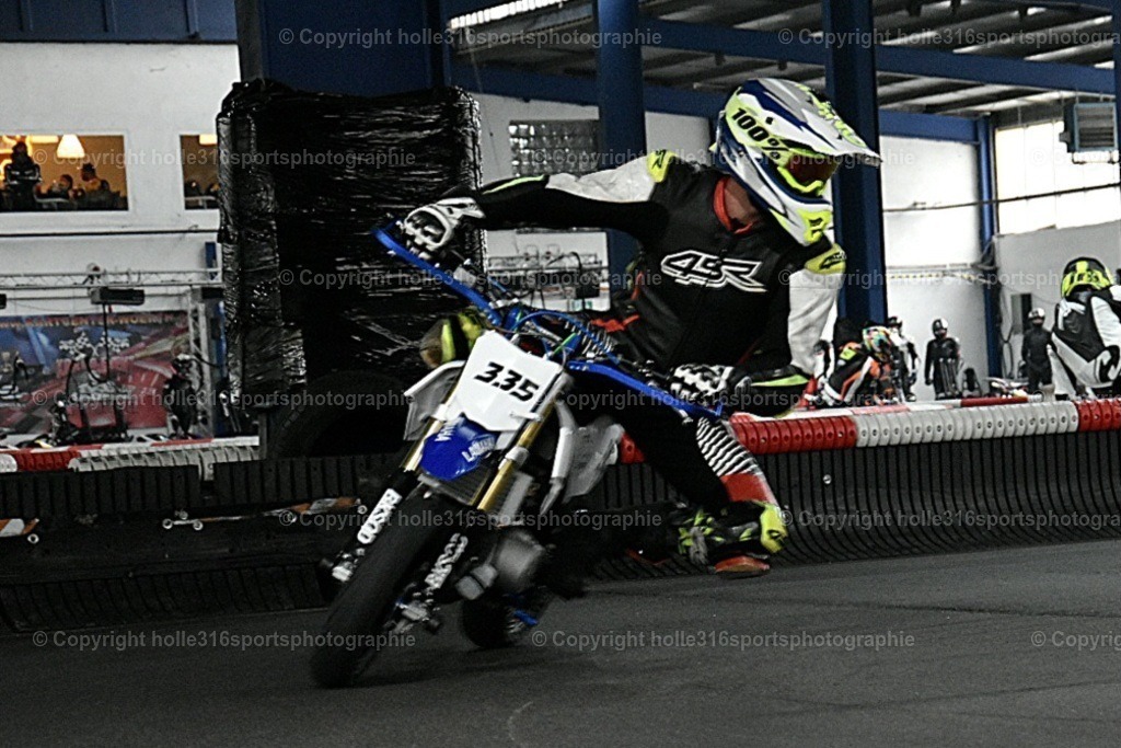 DSC_0277 | Sportfotografie , Motorsport, Motoross, Reitsport, Mointainbike, Enduro,
Landschaft , Outdoor, Eventfotografie, Landschaft, Bilder online bestellen - Realisiert mit Pictrs.com