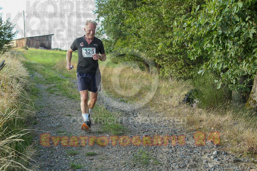 250801_1938_EV4_8837 | Sportfotografie im Rhein-Sieg Kreis, Köln, Bonn, NRW, Rheinland Pfalz, Hessen, etc. Unser Tätigkeitsfeld umfasst den Laufsport vom Volkslauf über den Marathon, Duathlon, Triathon bis zum Ultralauf wie Kölnpfad Ultra oder Schindertrail.