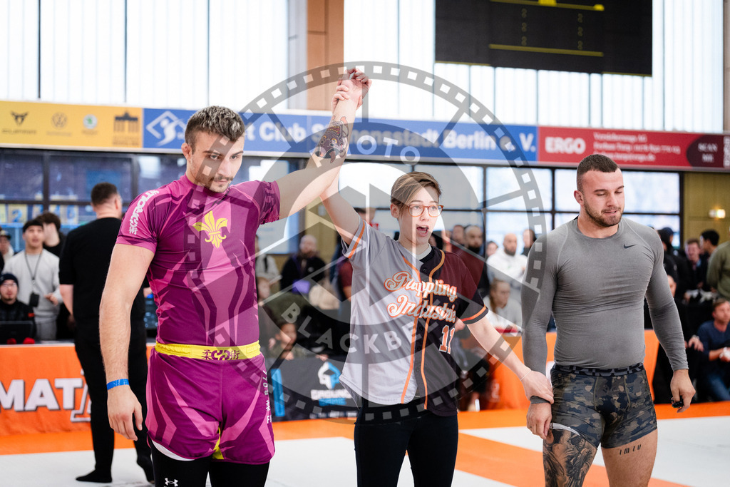 20251122PBB10065 | Athletes compete during the Grappling Industries Berlin Jiu-Jitsu and Grappling Championship, on November 22, 2025 in Berlin, Germany. © photoblackbelt