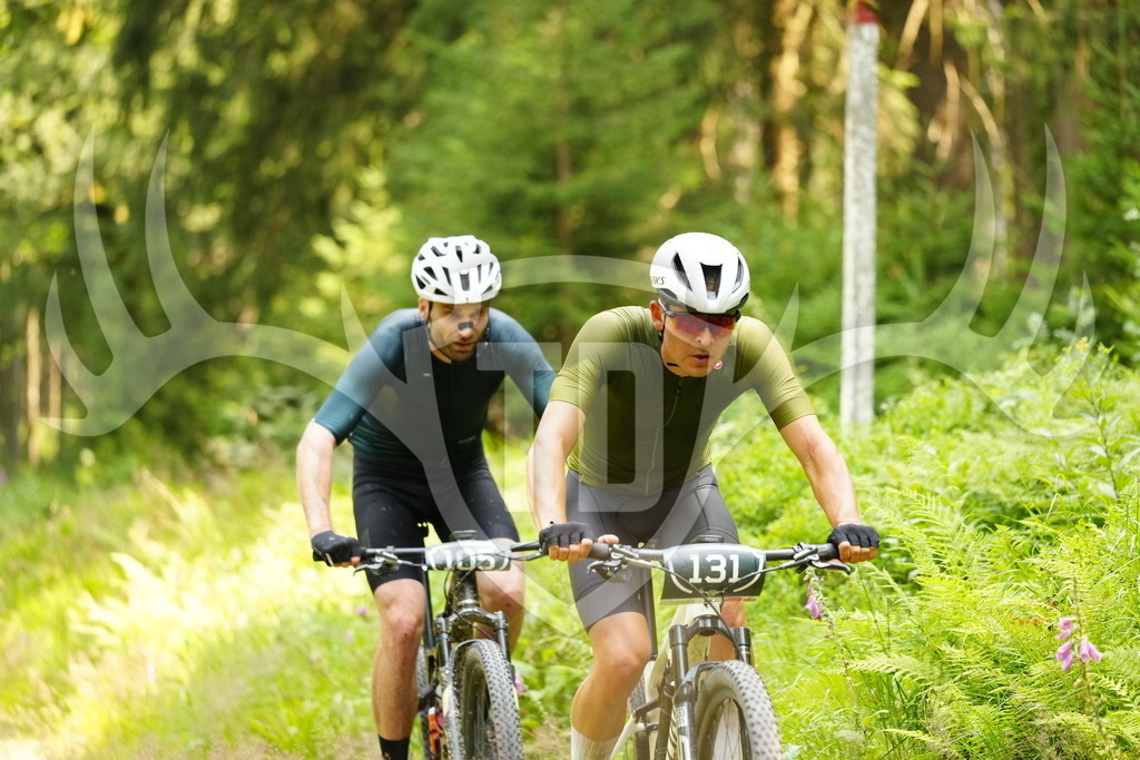 FC103284 | Fotogalerie der Treibjagd im Dunkelwald - Dein MTB Etappenrennen im Erzgebirge - Realisiert mit Pictrs.com