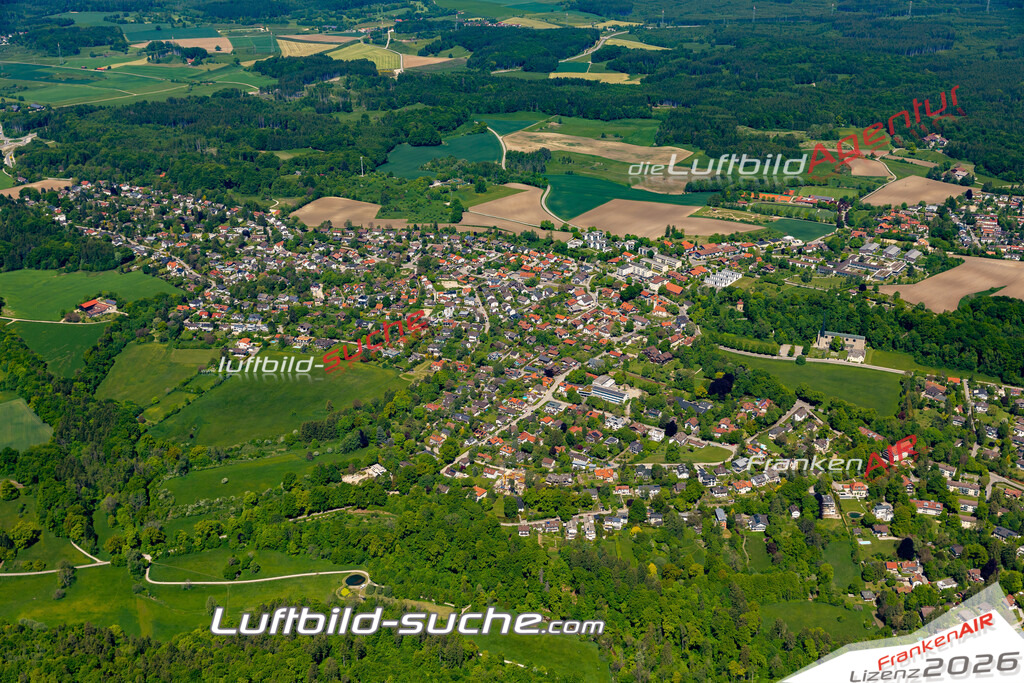 Aktuelles Luftbild von Söcking Starnberg - Die Luftaufnahme wurde 2021 mittels UL-Flugzeug erstellt ( keine Drohne ) - hochauflösende Kamera-Systeme von  Canon -Beste Qualität - Für grossformatige Ausdrucke geeignet. Die Geschenkidee !