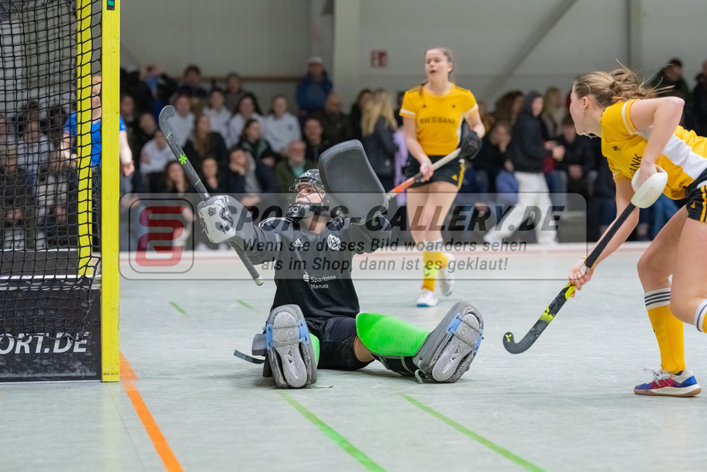 HK_20230225_104198 | Deutsche Meisterschaft WU16 Harvestehuder THC - 1. Hanauer THC am 25.2.2023 DSC 99, Düsseldorf ,