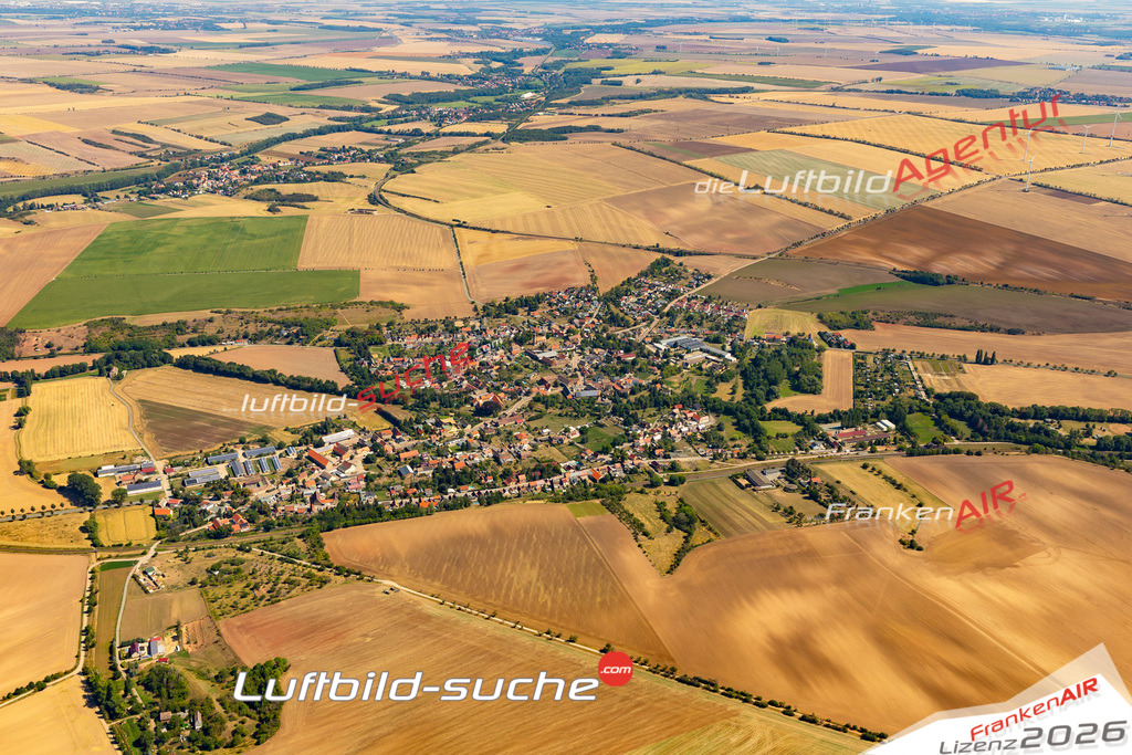 Die Luftaufnahme Schönes Bild von Mehringen - Aschersleben wurde 2022 vom Flugzeug aus (keine Drohne) erstellt. Hohe Auflösung -für große Poster und Wandbilder geeignet - Garantiert!