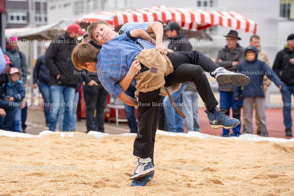 BUR05004 | René Burch leidenschaftlicher Fotograf aus Kerns in Obwalden.  Hier finden sie Sport, Landschaft und Natur Fotografie.
 - Realisiert mit Pictrs.com