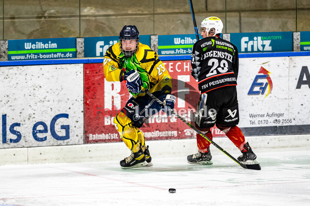 Bayernliga Eishockey, TSV Peißenberg Miners gegen EC Pfaffenhofen am 15.1.23 in Peißenberg | Bayernliga Eishockey, TSV Peißenberg Miners gegen EC Pfaffenhofen am 15.1.23 in Peißenberg
