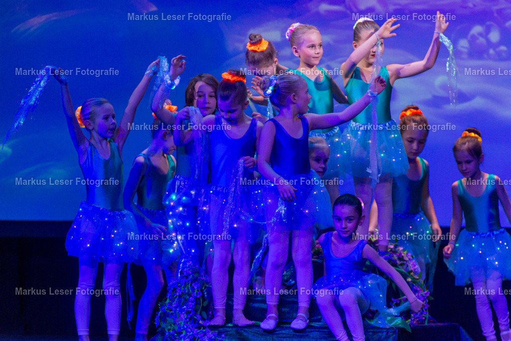 mlBallettFr-7671 | Markus Leser Fotografie - Realisiert mit Pictrs.com