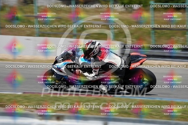 2024_07_29_PBK_13936 | Sportfotografie; SlowMotion; Video; Rennstrecke; Hafeneger; Speer; Racing; RSE; BMW; CBO; Trackday; Motorsportarena; Hockenheimring; Brno; Most; Barcelona; Valencia