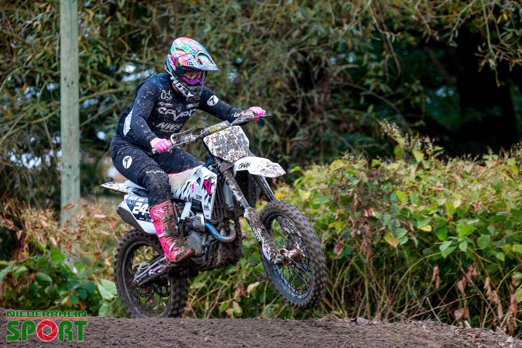 OpenTrack2024_Sonntag_Hobbyfahrer_012 | Bildergalerie von Sport-Ereignissen aber auch von weiteren spannenden Dingen - nicht nur vom Niederrhein. In Anlehnung an den bekannten Spruch von Hanns Dieter Hüsch heißt das Motto: "Niederrhein ist überall".  - Realisiert mit Pictrs.com