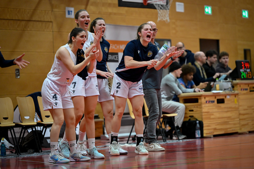 gml_066 | Fotos von Basketballspielen aus dem Raum NRW fotografiert von Gero Mueller-Laschet und Daniel Schaefer - Realisiert mit Pictrs.com
