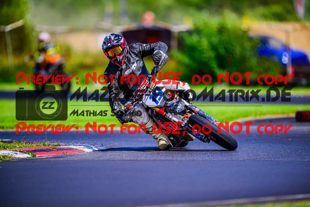 MaZZes_FotoMatrix_240714_6007705_8223 | S2