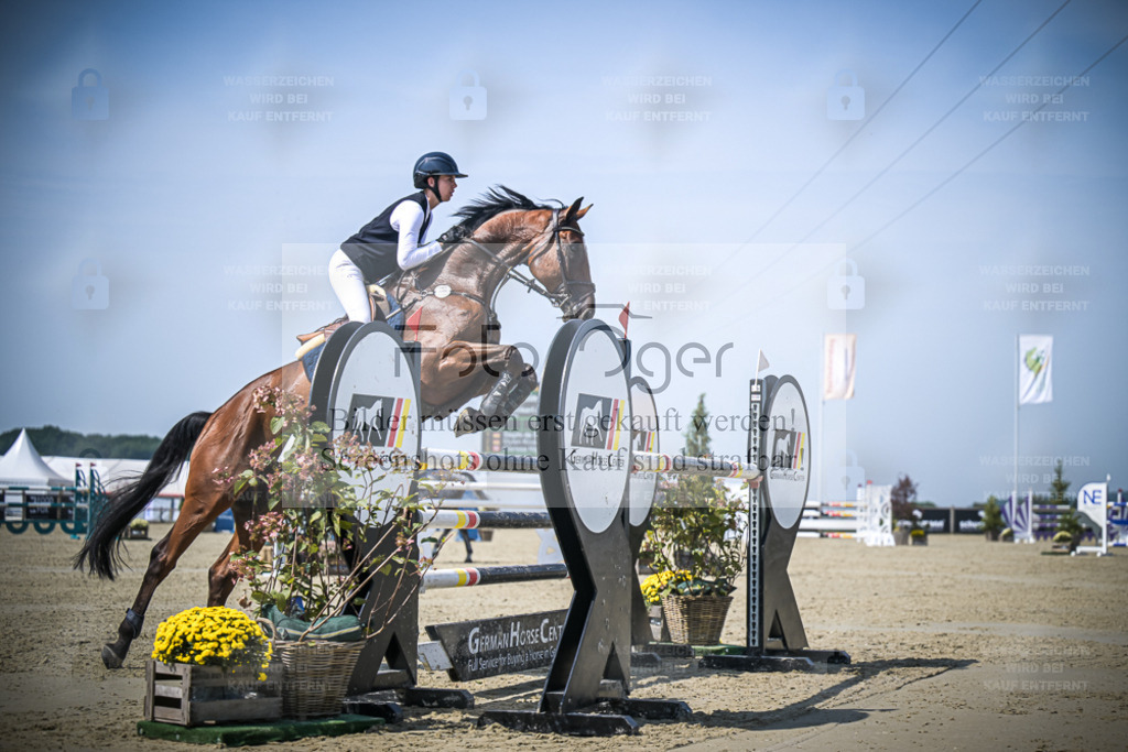 DOS_0835 | Entdecke hochwertige Reitturnierfotos von Foto Oger. Professionell, emotional und authentisch – jetzt Lieblingsmomente im Shop bestellen. - Realisiert mit Pictrs.com