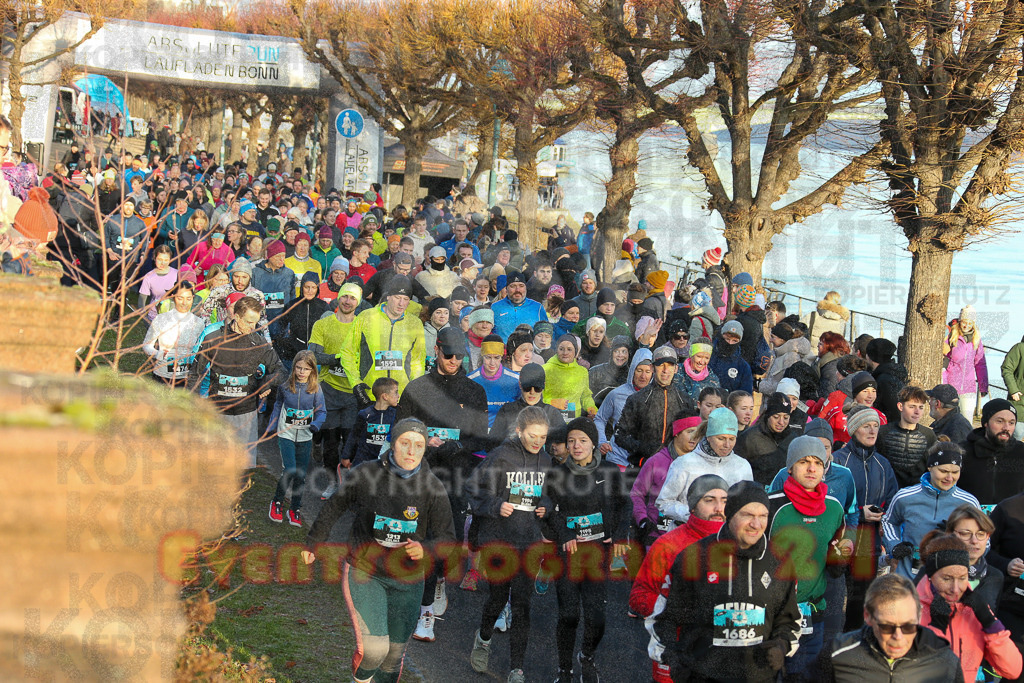 241231_1003_EX1_9685 | Sportfotografie im Rhein-Sieg Kreis, Köln, Bonn, NRW, Rheinland Pfalz, Hessen, etc. Unser Tätigkeitsfeld umfasst den Laufsport vom Volkslauf über den Marathon, Duathlon, Triathon bis zum Ultralauf wie Kölnpfad Ultra oder Schindertrail.