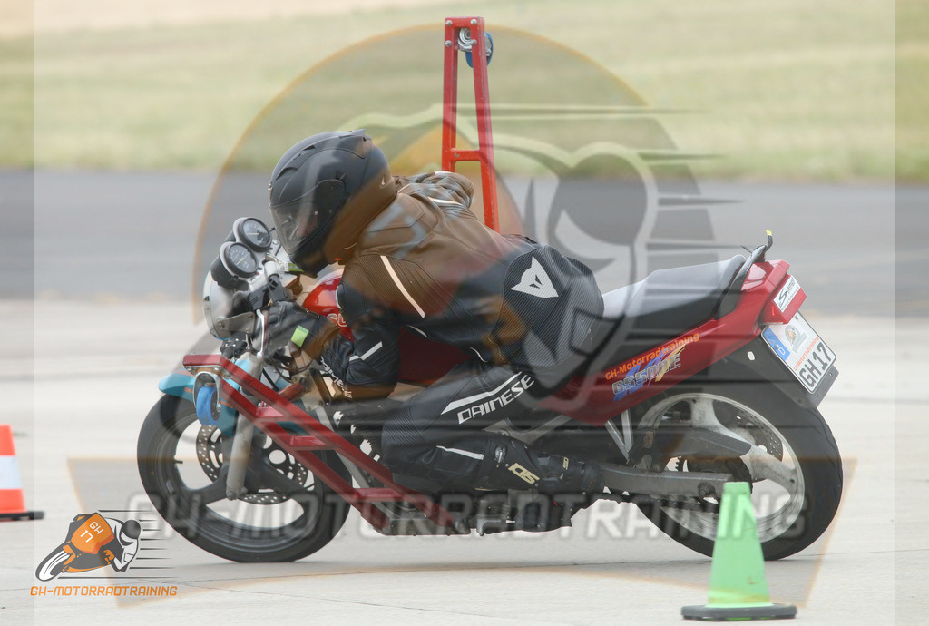 IMG_1823 | gh-motorradtraining-foto.de - Realisiert mit Pictrs.com