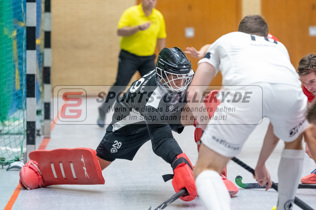 SFE_20230115_0156 | 1. Bundesliga Hockey Herren Schwarz-Weiss Neuss - Crefelder HTC am 15.01.2023 in  (Sporthalle Jahnerstrasse), Photo: Stephan Fehrmann 2022 (Sports-Gallery),Joshua Onyekwue Nnaji Torwart ( Crefelder HTC #29 )