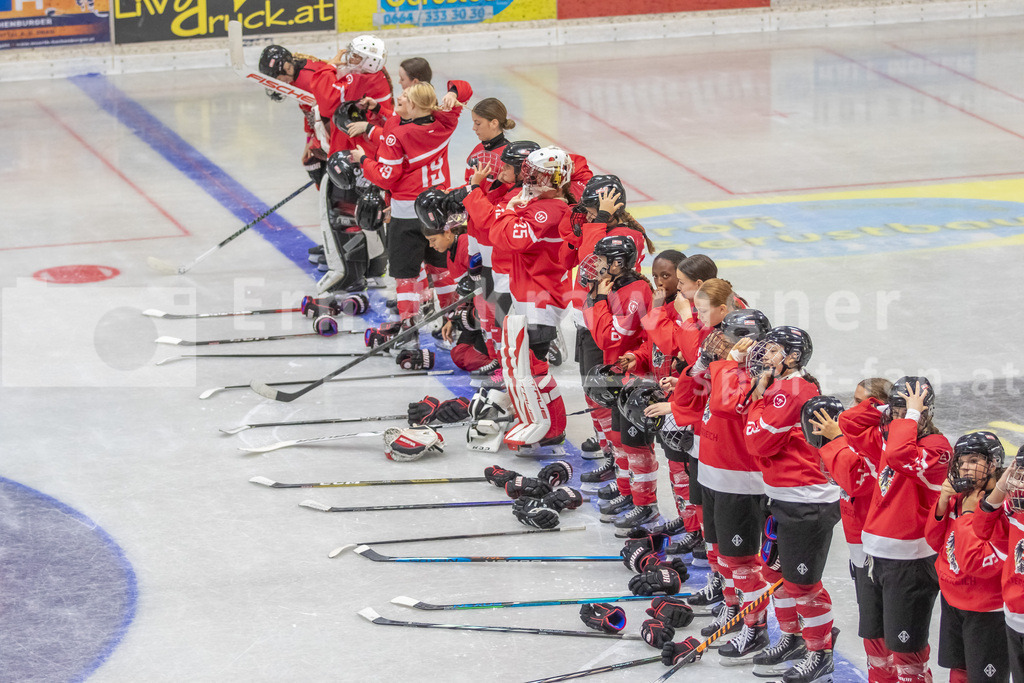 Dameneishockey | Dameneishockey, U18 Turnier am 31.08.2024 in Spittal (Eis-Sport-Arena - Sportzentrum Spittal), Austria, (Photo by Ernst Krawagner sport-fan.at) - Realisiert mit Pictrs.com