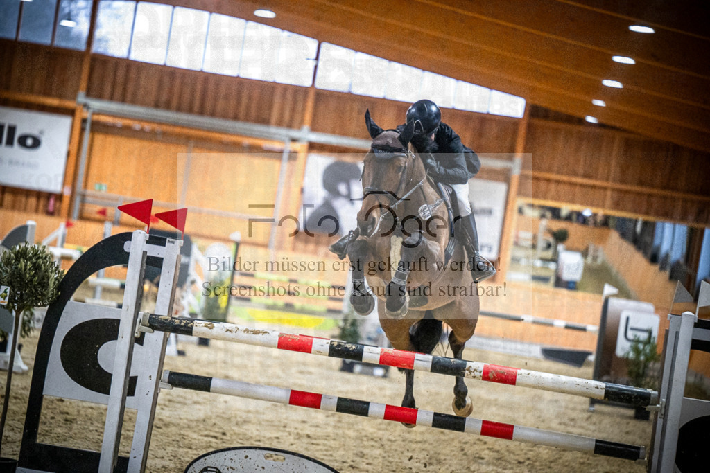 DOS_2240 | Entdecke hochwertige Reitturnierfotos von Foto Oger. Professionell, emotional und authentisch – jetzt Lieblingsmomente im Shop bestellen.Deutschlandweite Turnierfotografie. - Realisiert mit Pictrs.com