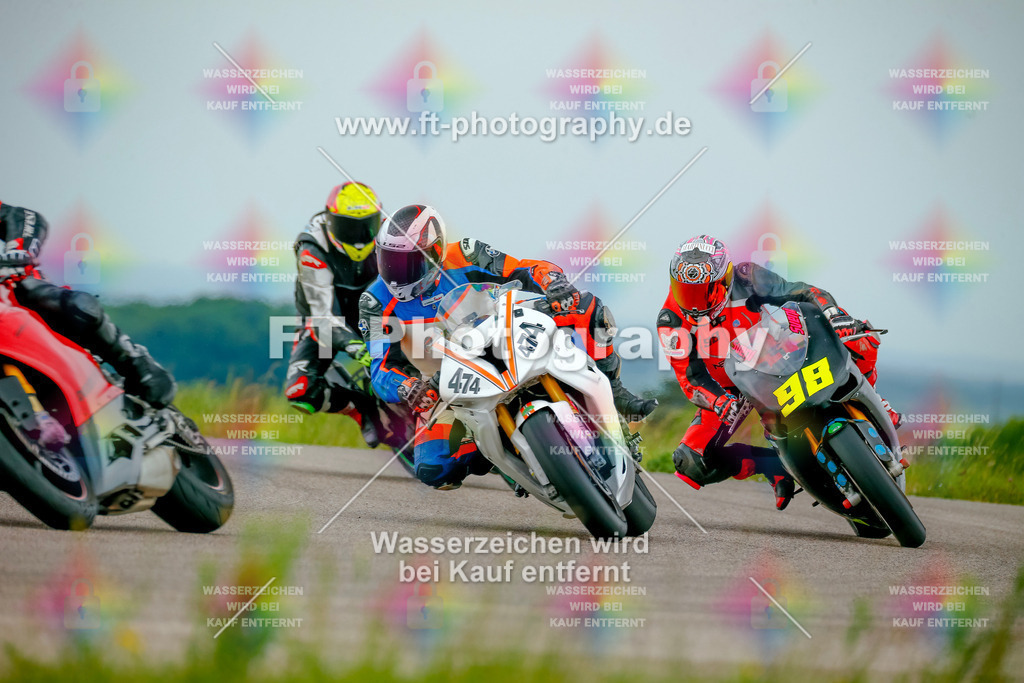 _MOT2077 | Hier findet Ihr Bilder von Touristenfahrten auf der Nürburgring Nordschleife oder von anderen Veranstaltungen die ich besucht habe. Viel Spass beim Durch Schauen 