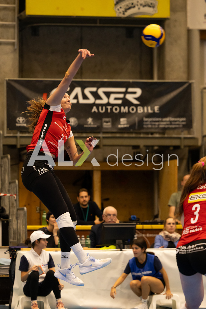 Volleyball I Frauen I Saison 2025-2026 I CEV Volleyball Challenge Cup 2026 | Women I 16th Finals I VC Kanti Schaffhausen - TJ Ostrava I 03.12.2025 | VC Kanti Schaffhausen - 7 Erin Shomaker (USA) – Aussen - Realisiert mit Pictrs.com