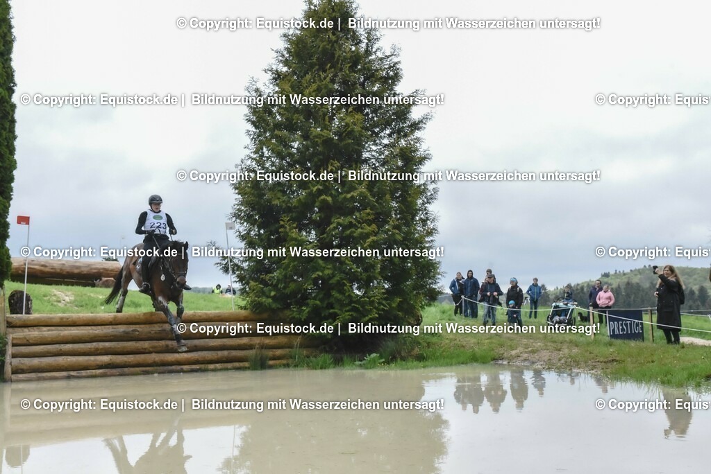 20230513_CCI2_Section2_Gelände_0330 | equistock